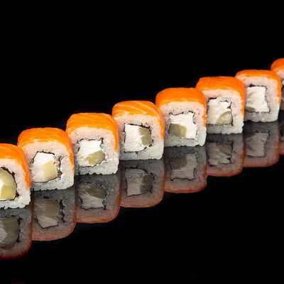 Ролл Филадельфия с ананасом в Big Sushi Premium по цене 785 ₽