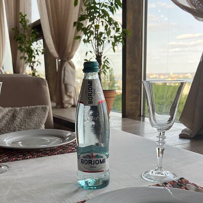 Borjomi в Кинто по цене 475 ₽