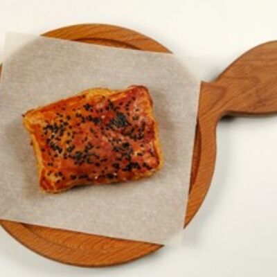 Самса с индейкой в КинзаЗа по цене 229 ₽