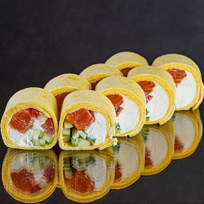 Тортилья с лососем в Васаби по цене 780 ₽