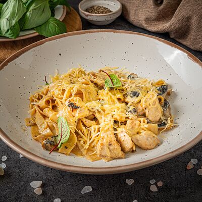 Паста Альфредо в Поляна по цене 770 ₽
