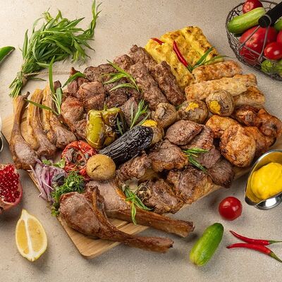 Ассорти шашлыков 10 персон в Калужская застава по цене 22020 ₽