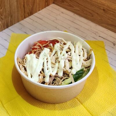 Салат Мясной в ШАУРМАНИЯи НЕ ТОЛЬКО по цене 599 ₽
