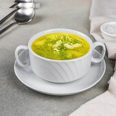 Куриный суп с лапшой в Суши пицца бургер по цене 221 ₽