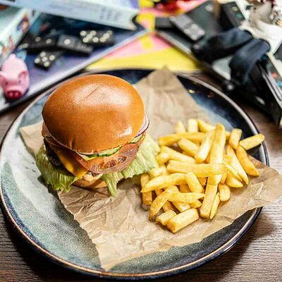 Бургер Заводной Апельсин в Элли Лагер по цене 1090 ₽