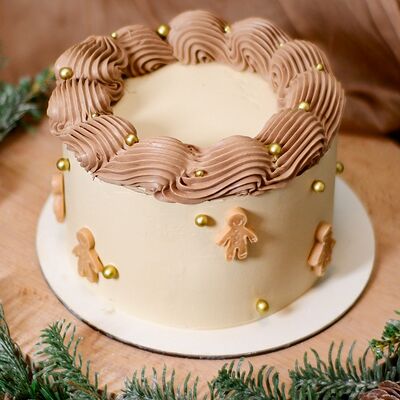 Медовик 1 кг в Новогоднем декоре в Co'Zona по цене 4500 ₽