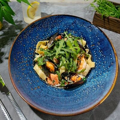 Паста с морепродуктами в Хаген по цене 850 ₽
