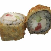 Жареный ролл Цезарь рору в Sushi Maki