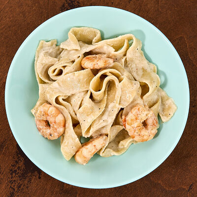 Паста с креветками в сливочном соусе в Пицца, паста и баста по цене 489 ₽