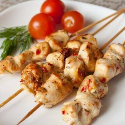 Шашлычок куриныйв Три кипариса по цене 320 ₽