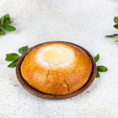 Ватрушка с творогом в У Палыча. С пылу, с жару! по цене 105 ₽