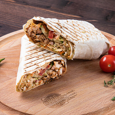 Шаурма из курицы Мах в Шашлык-Машлык по цене 364 ₽