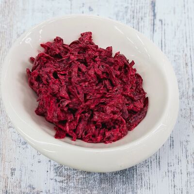 Салат Свекла с чесноком в Изюм по цене 150 ₽