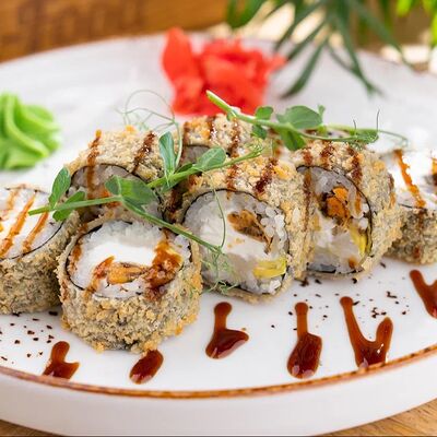 Ролл горячий с мидиями и гребешком в ЧиллДОМ по цене 550 ₽