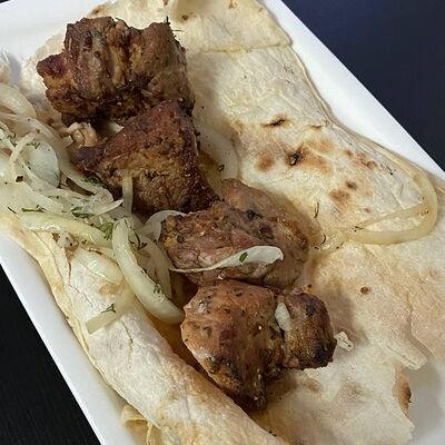 Шашлык на гриле из cвинoй шеи в Багс Банни от кафеМафия по цене 660