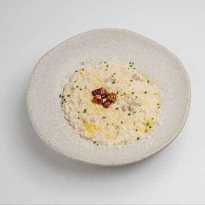 Ризотто с вешенками в Beyond по цене 1100 ₽