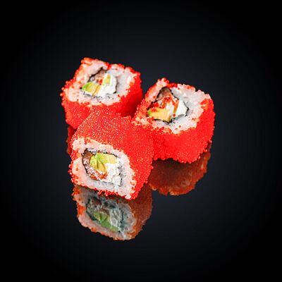 Калифорния с лососемв Уми Суши по цене 590 ₽