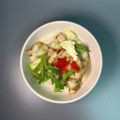 Кальмары на мангале с пюре из баклажан в Парнас по цене 600 ₽