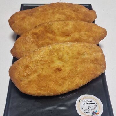 Пирожок с картофелем и печеньюв Райский дворик по цене 100 ₽
