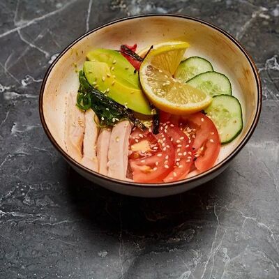 Поке с курицей в Maki Family по цене 299