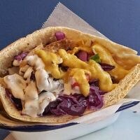 Пита с курочкой в Фришман
