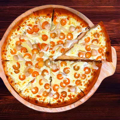 Пицца Окенава на тонком тесте в WORLD MANGAL CLUB по цене 1390 ₽