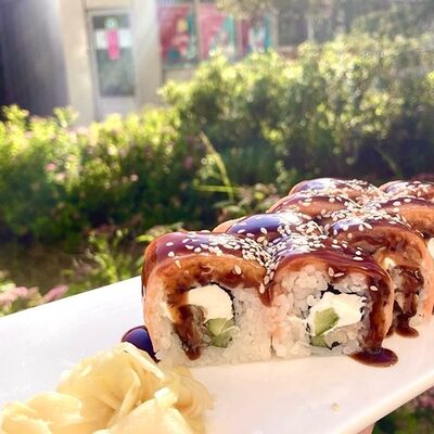 Филадельфия Люкс в Икра по цене 590 ₽