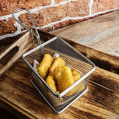 Наггетсы куриные классические в Дровосек по цене 430 ₽