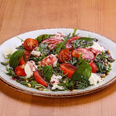 Капрезе в Панчо фактори по цене 600 ₽