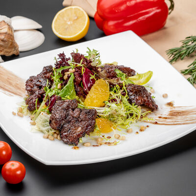 Салат Фермерский с куриной печенью в Ресторан Крыша бар по цене 400 ₽
