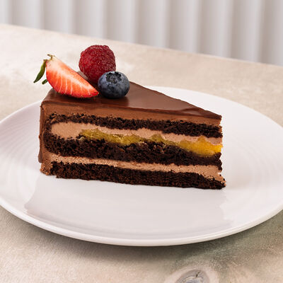 Пирожное Шоколад-банан-карамель в Смена вкуса по цене 280 ₽