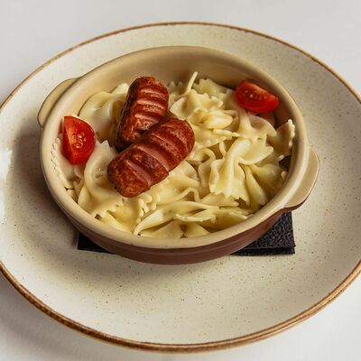 Макароны с сосисками в Мацони по цене 180