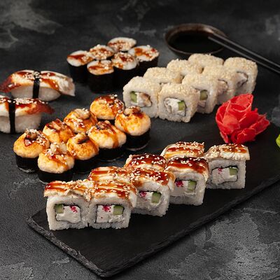 Cет Канада в SushiHit по цене 1480 ₽