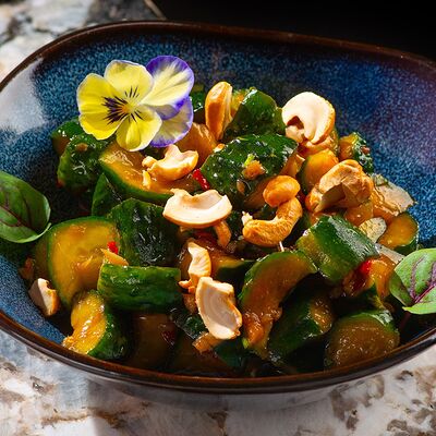 Битые огурцы в Hookah Place по цене 400 ₽