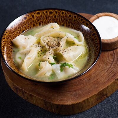 Пельмени с трубачом в Рюмочная Коллеги по цене 560 ₽