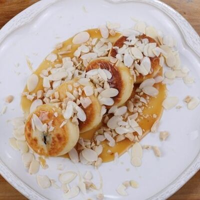 С теплой карамелью и миндально-арахисовым дуэтом в Double Coffee по цене 4200 ₸