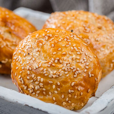 Самса с яблоком в Сахара по цене 145 ₽