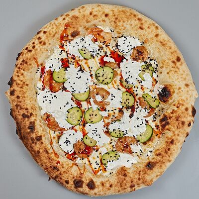 Пицца с креветками и огурцами кимчи в Итальянцы по цене 570 ₽