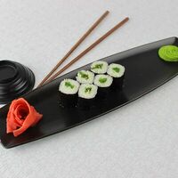 Ролл с чукой в SUSHI XL