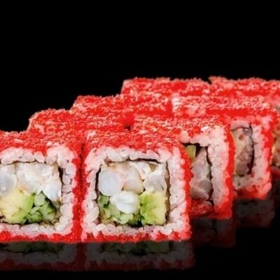 Калифорния с креветкой в Nami Sushi-Bar по цене 519 ₽