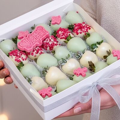 Клубника в лимонном шоколаде Новогодняяв Букет Альфред I клубника в шоколаде и букеты по цене 3790 ₽