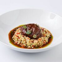 Томленые щечки с булгуром в Rose Bar Crocus City