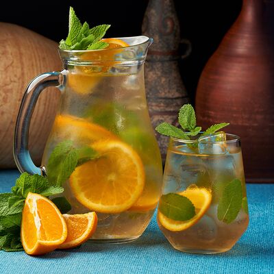 Домашний лимонад Апельсин-бузина-мята в Деда хинкали по цене 1040 ₽