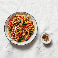 Логотип MAHALLA