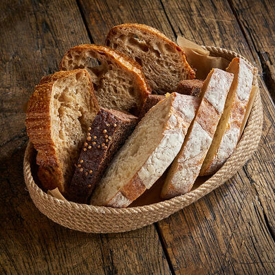 Хлебная корзина в Ресторан Шинок по цене 490 ₽