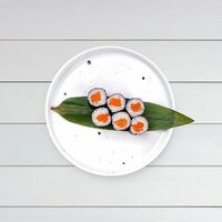 Самон маки в Рамен Клаб