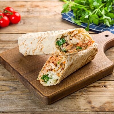 Шаурма классическая в Шашлык и Шаурма на районе по цене 280 ₽