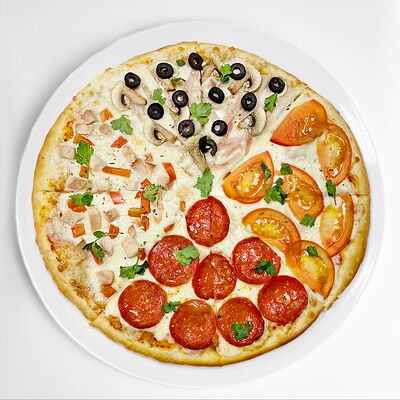 Пицца Четыре сезона в ЕдУ буду по цене 799 ₽