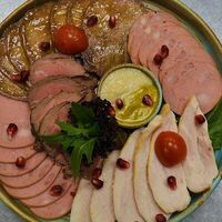 Мясная тарелка в Столовая -Кафе Время