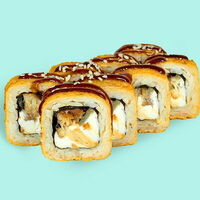 Нежный угорь темпура в Khaki Sushi